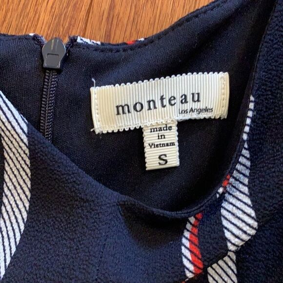 NWOT Jumpsuit Size Small - Picture 4 of 13